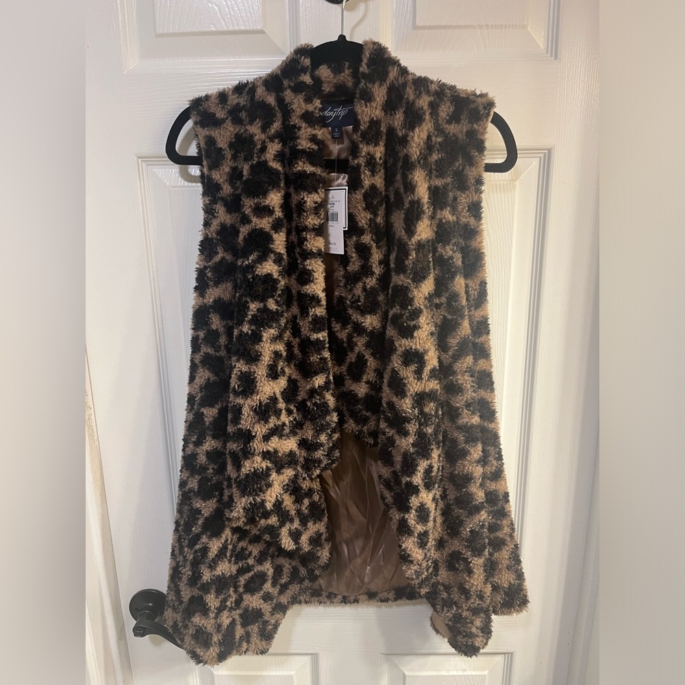 Day Trip Leopard Fleece Vest